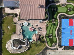 4BR LUXURY ENTERTAINMENT OASIS